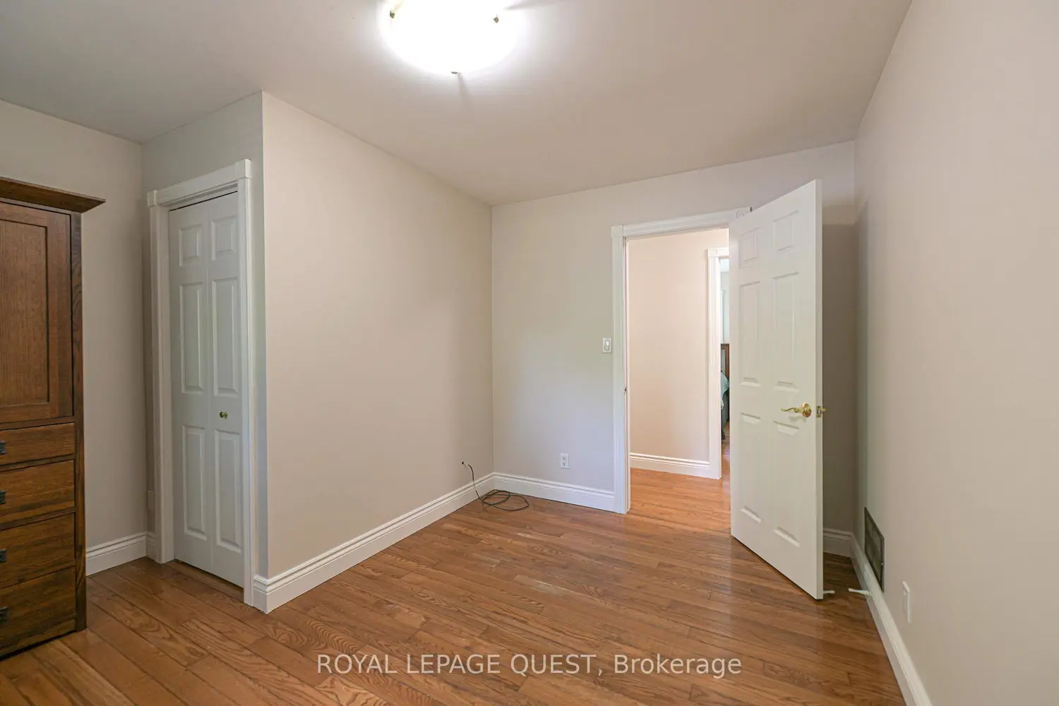 Additional image 13 of 1046 Southwood Road