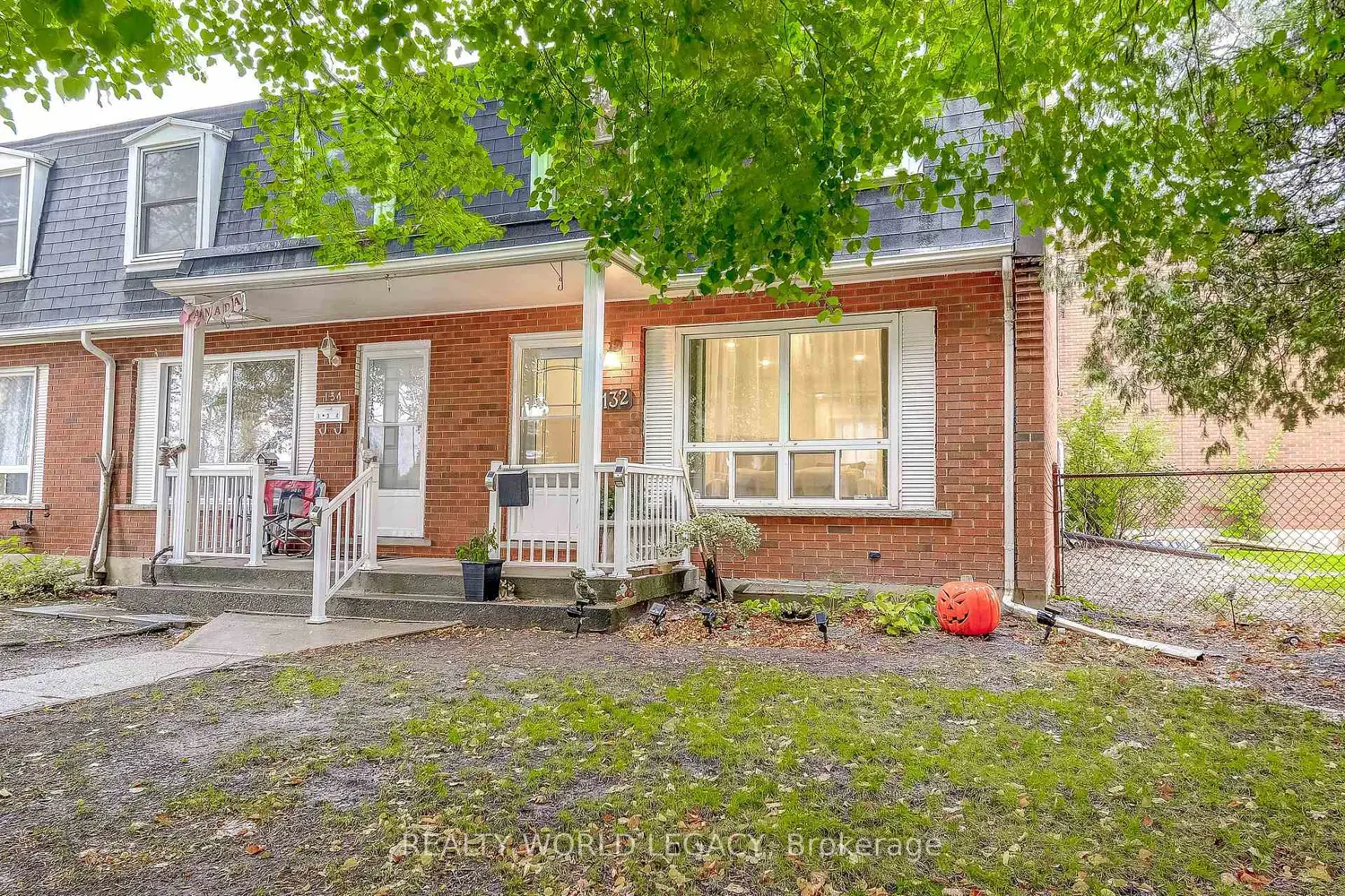 132 Barlake Avenue 35
