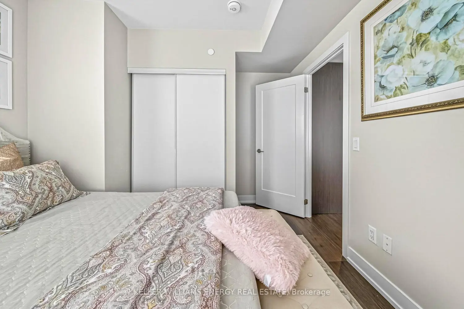 Additional image 11 of 2550 Simcoe Street 405