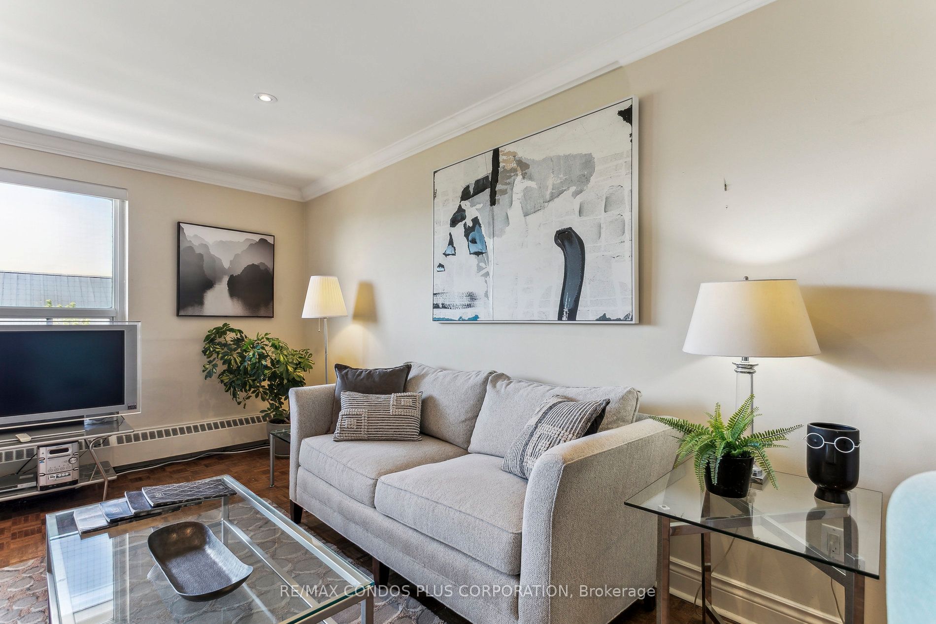 Additional image 4 of 409-71 Jonesville Crescent, Toronto, ON, M4A 1H1