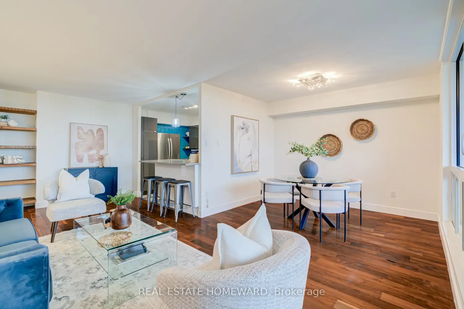 Additional image 5 of 100 Quebec Avenue 1610