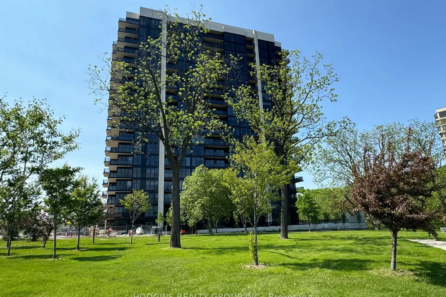 1035 Southdown Road 1512
