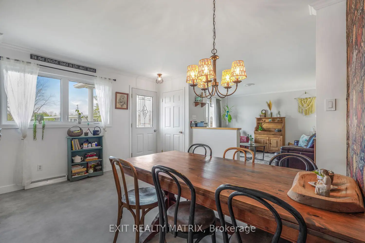 Additional image 2 of 509 Ghislain Street