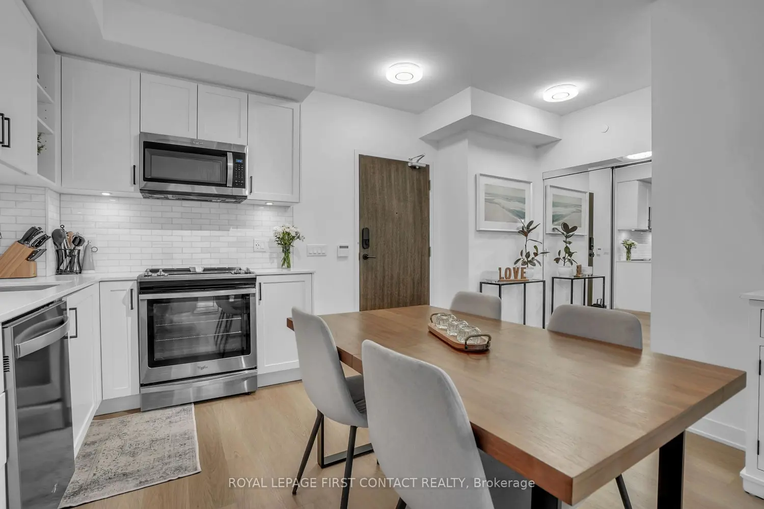 Additional image 4 of 100 Eagle Rock Way 407