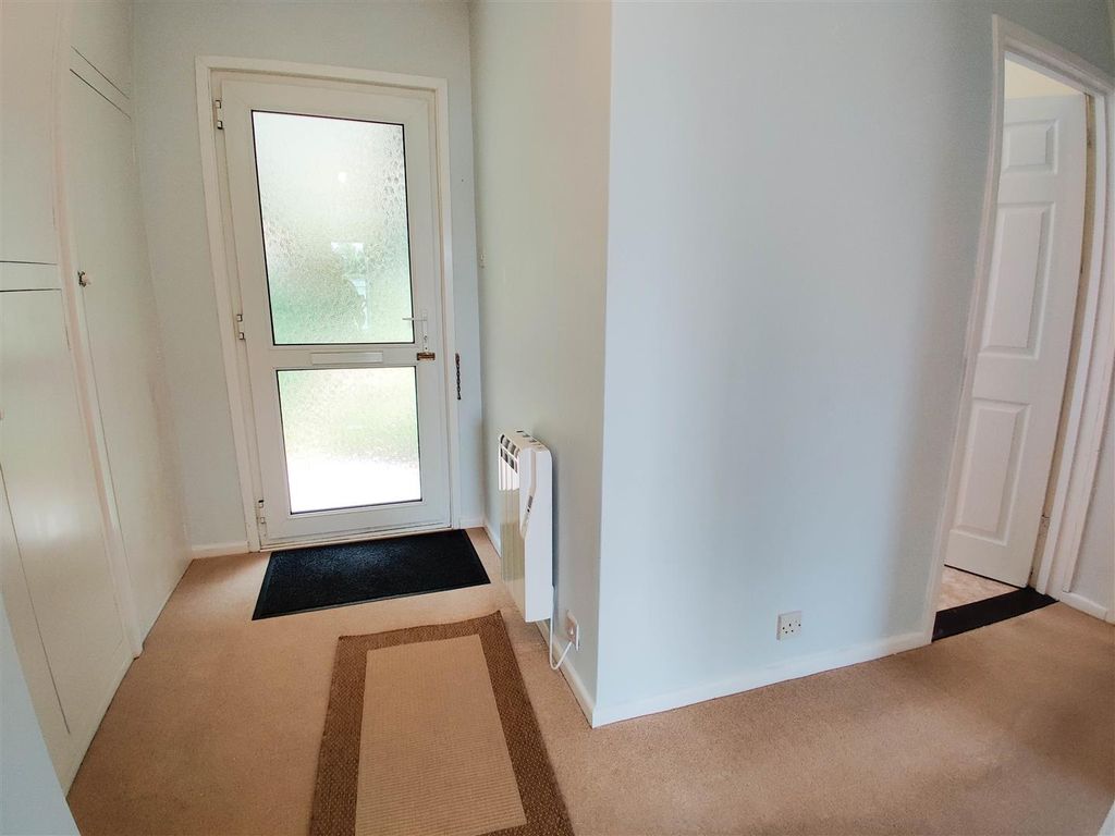 Additional image 2 of 1 bed flat to rentSpring Hill Court, Ventnor PO38