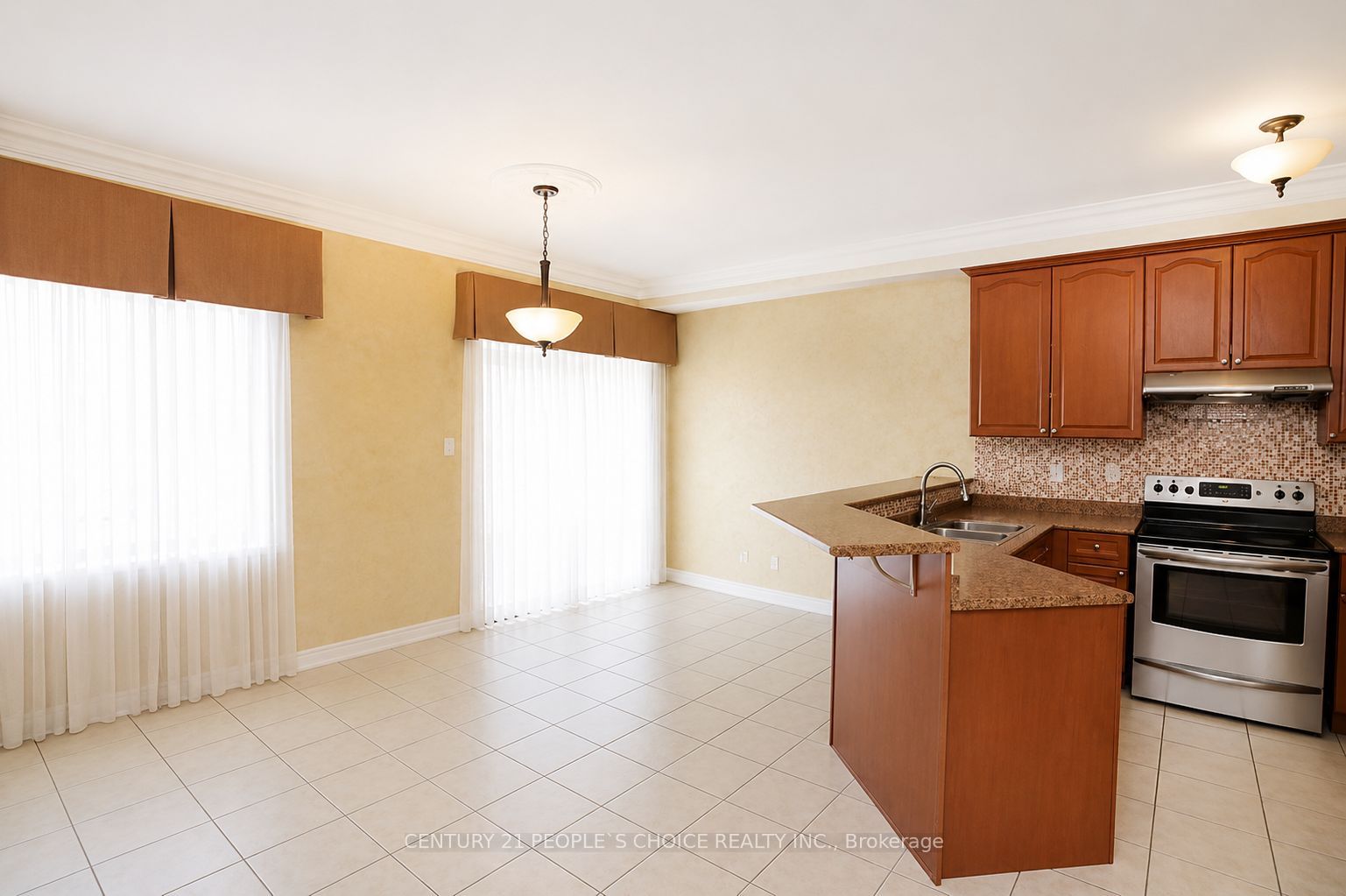 Additional image 5 of 4 Saint Grace Court, Brampton, ON, L6P 3B8