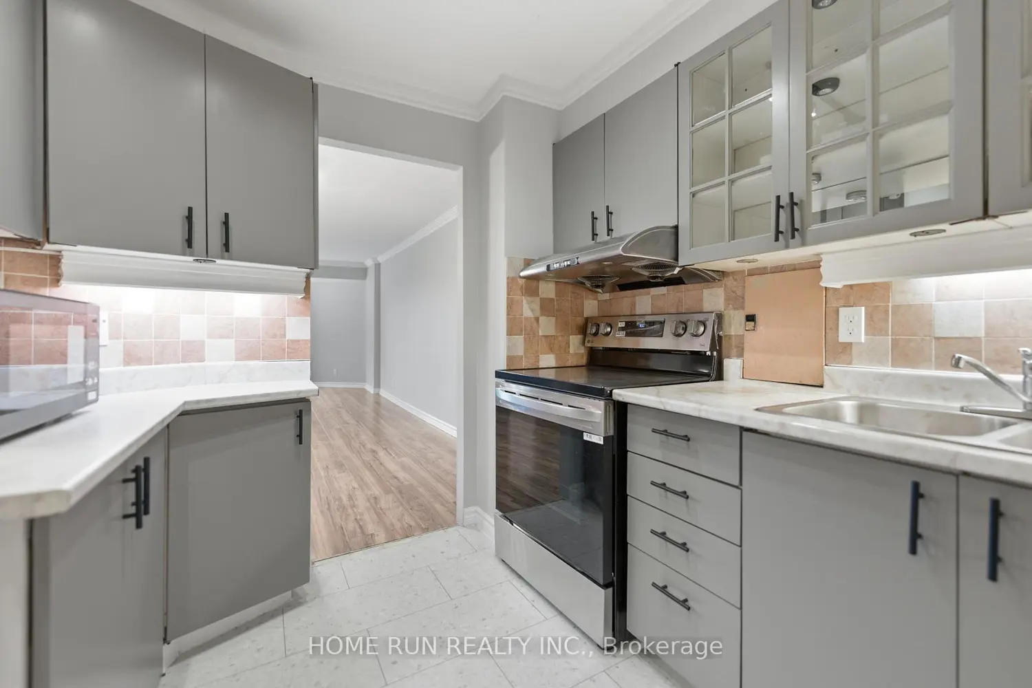 Additional image 8 of 151 Bay Street 104