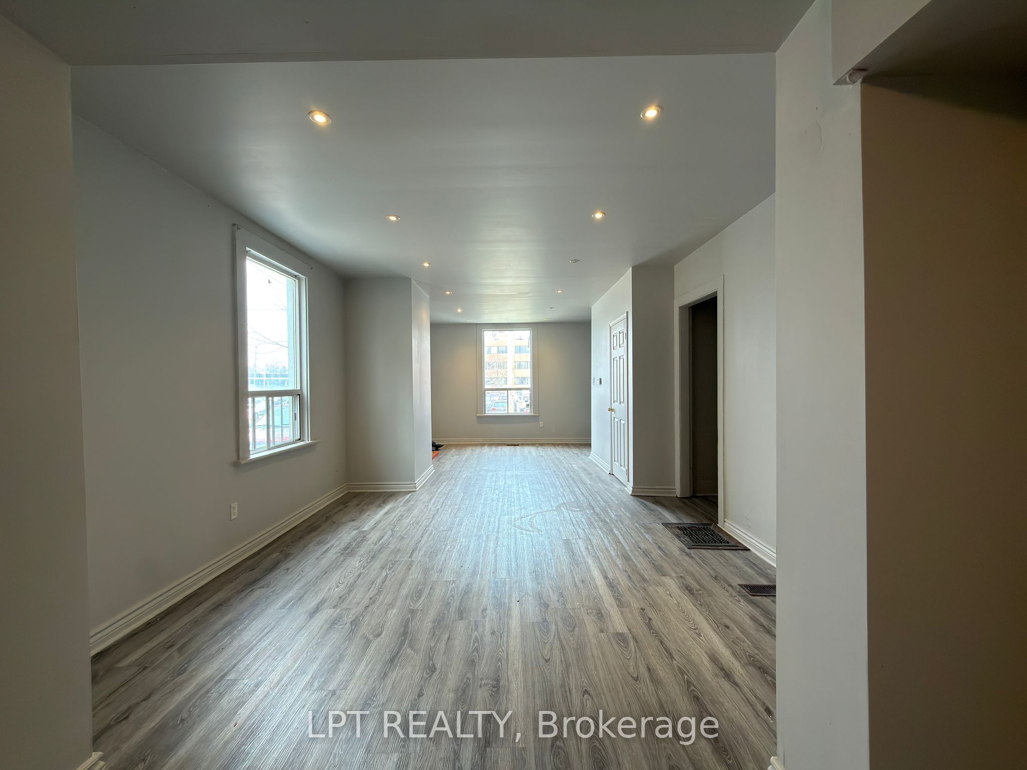 Additional image 4 of 37 Elizabeth Street N, Brampton, ON, L6X 1S3