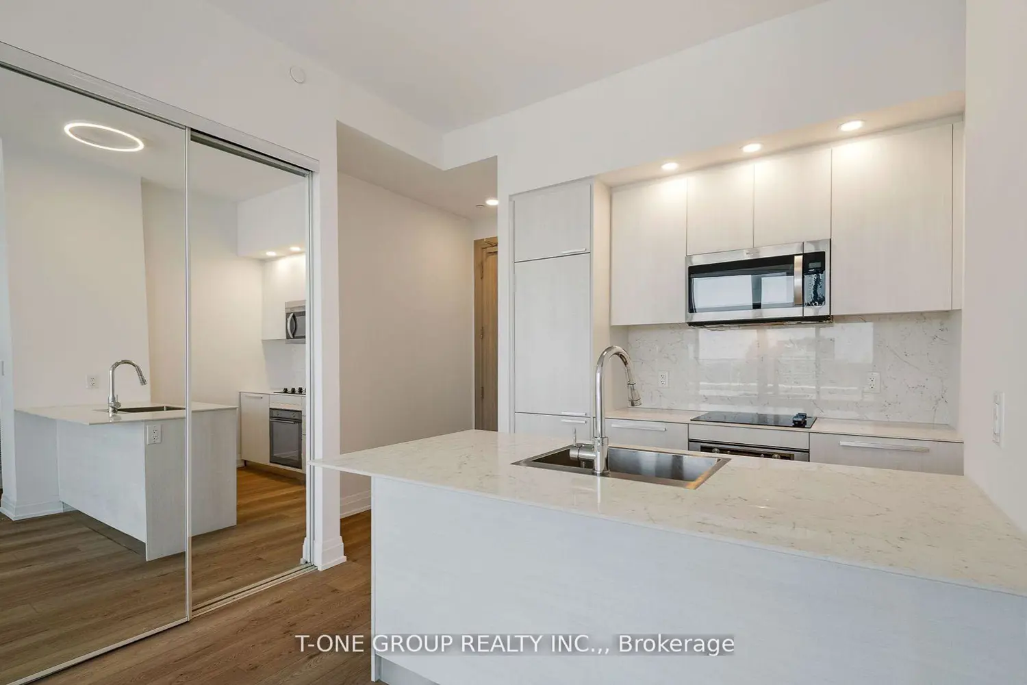Additional image 10 of 75 Canterbury Place Ph107