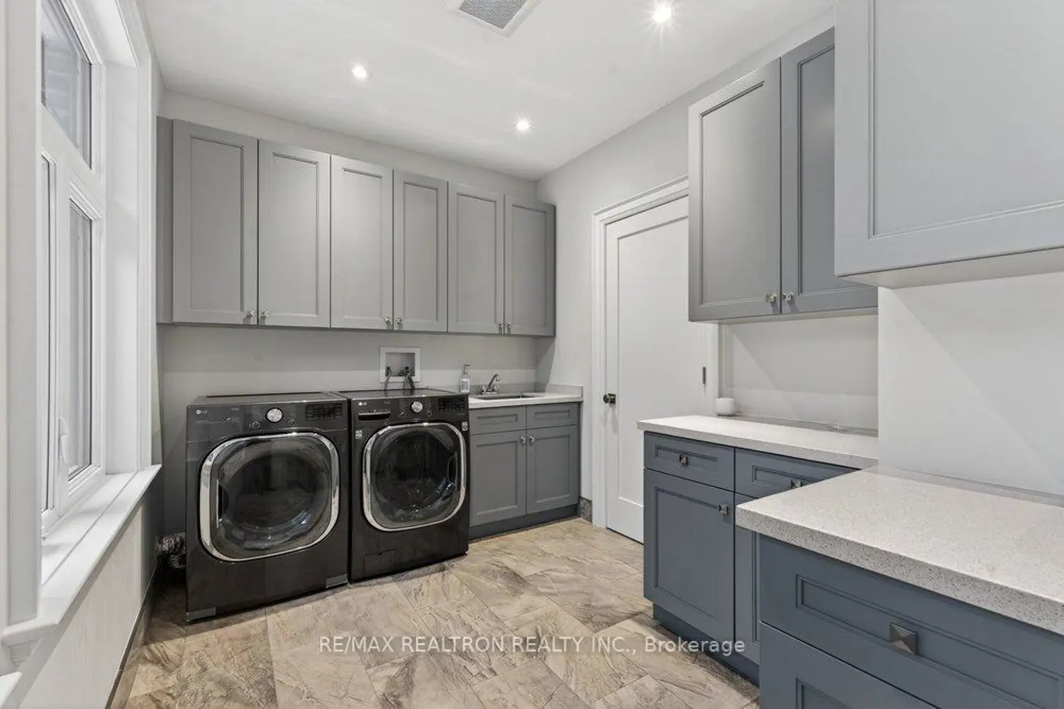 Additional image 18 of 14705 Jane Street