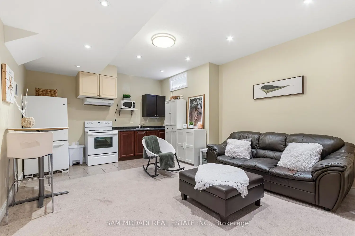 Additional image 11 of 3155 Seabright Drive