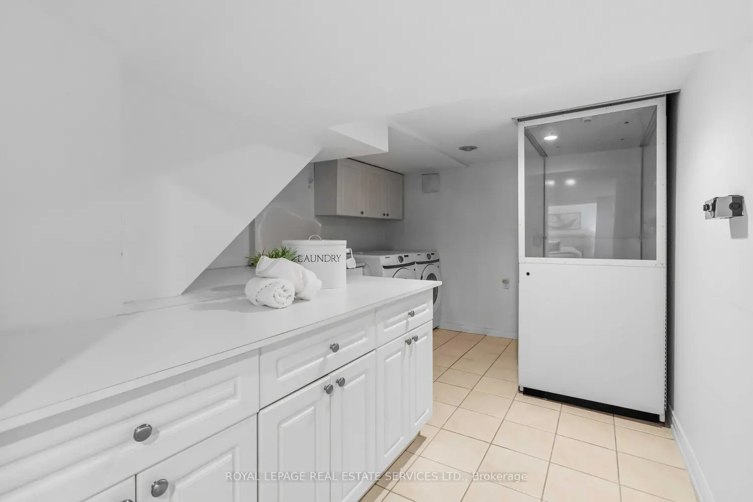Additional image 11 of 4330 Spinningdale Court