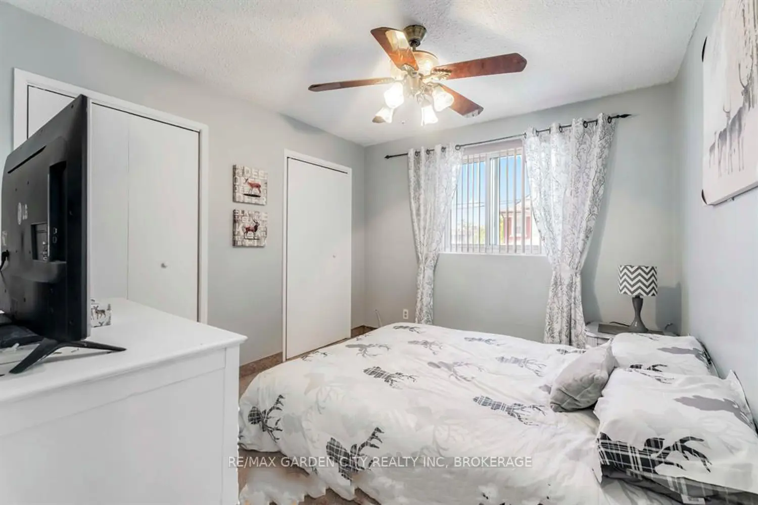 Additional image 15 of 4692 Crysler Avenue 202