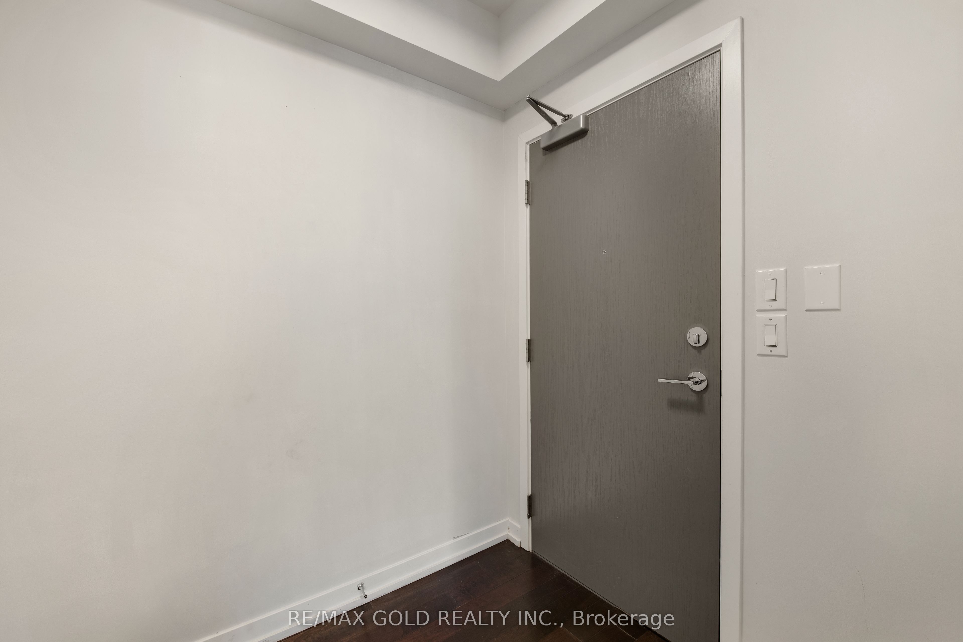 Additional image 4 of 2209-21 Widmer Street, Toronto, ON, M5V 0B8