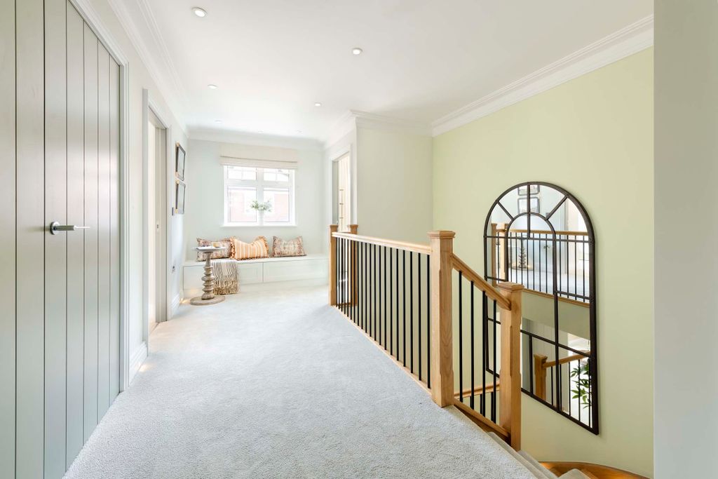 Additional image 9 of 4 bed detached house to rentWinter Place, Crowborough TN6