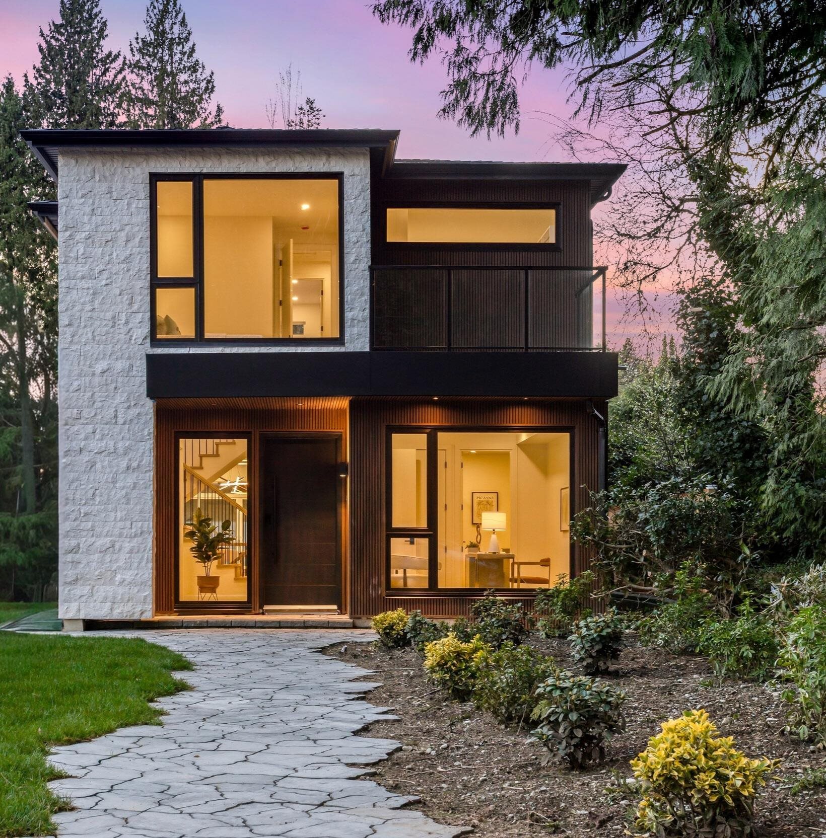 Additional image 2 of 1921 Tatlow Avenue, North Vancouver, BC, V7P 3A2