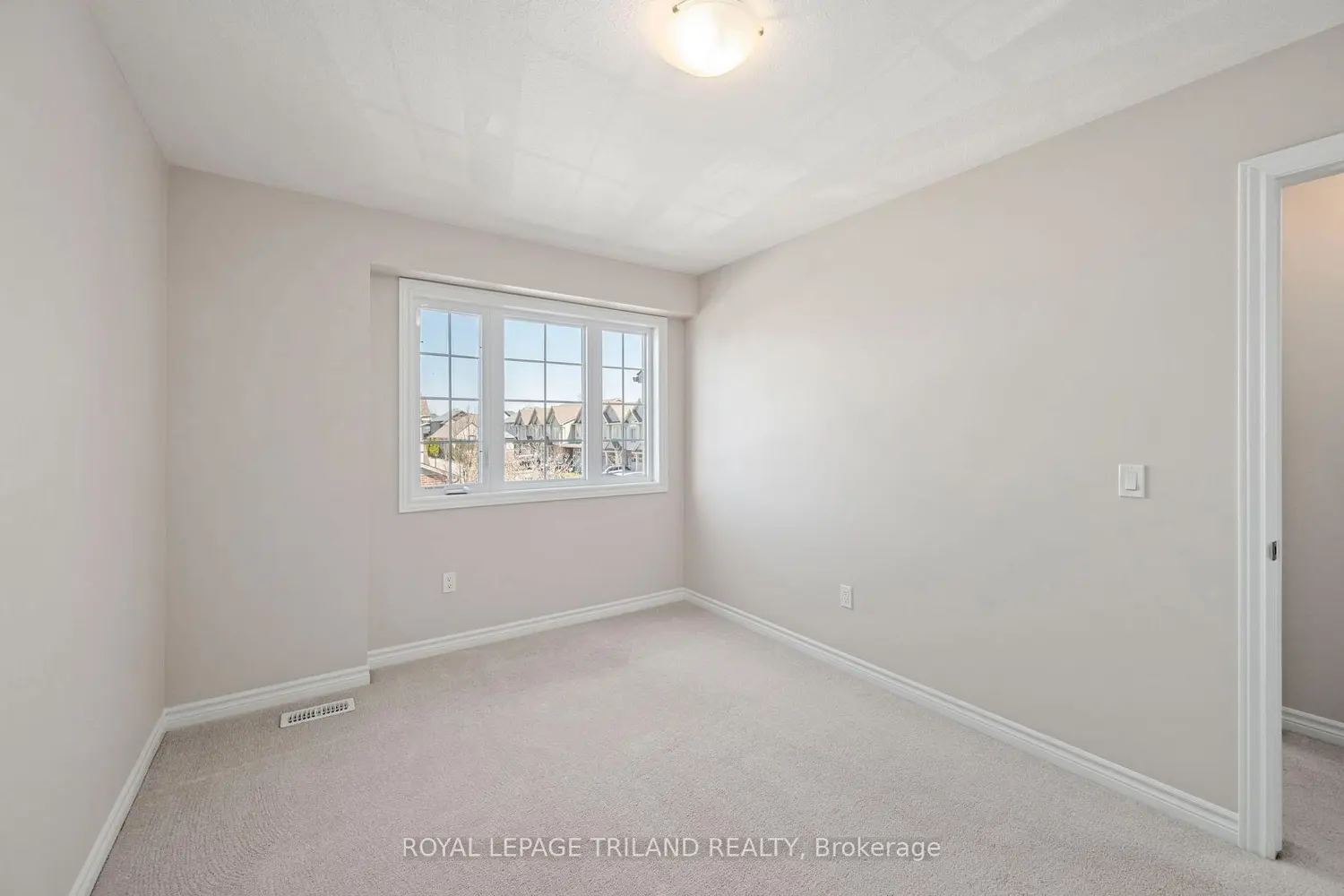 Additional image 15 of 1061 Eagletrace Drive 71