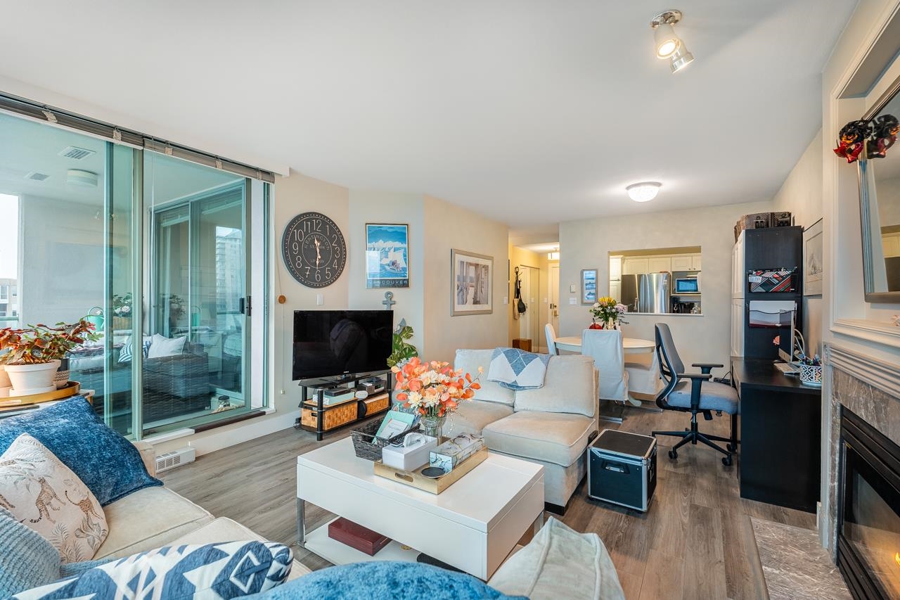 Additional image 6 of 903-140 14th Street E, North Vancouver, BC, V7L 2N3