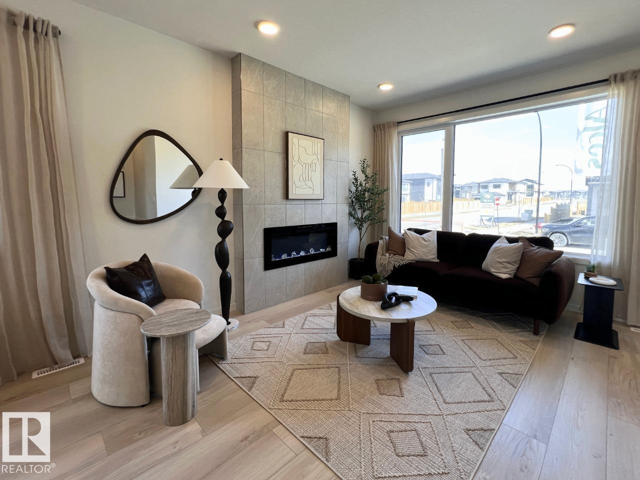 Additional image 2 of 2335 160 Street SW, Edmonton, AB, T6W4E5