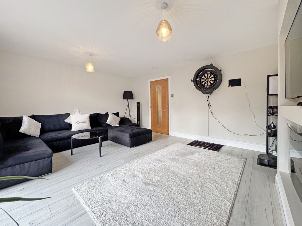 Additional image 14 of 4 bed semi-detached house to rentButtercup Avenue, Billingham, 5 TS22