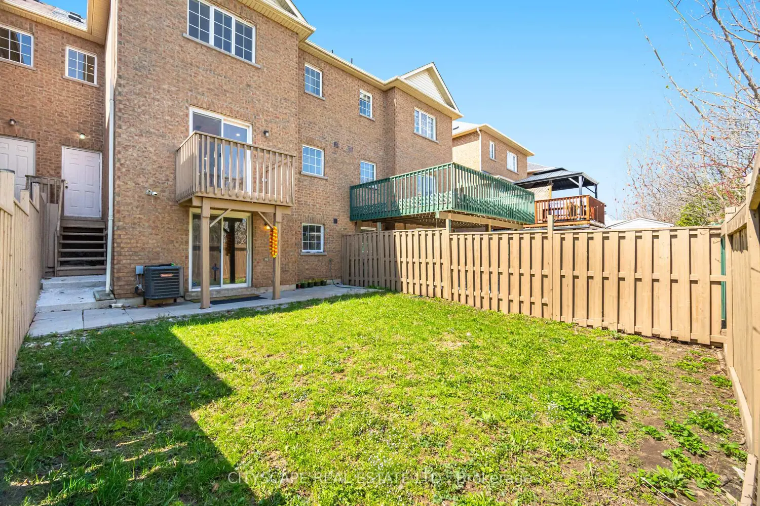 Additional image 16 of 106 Tianalee Crescent
