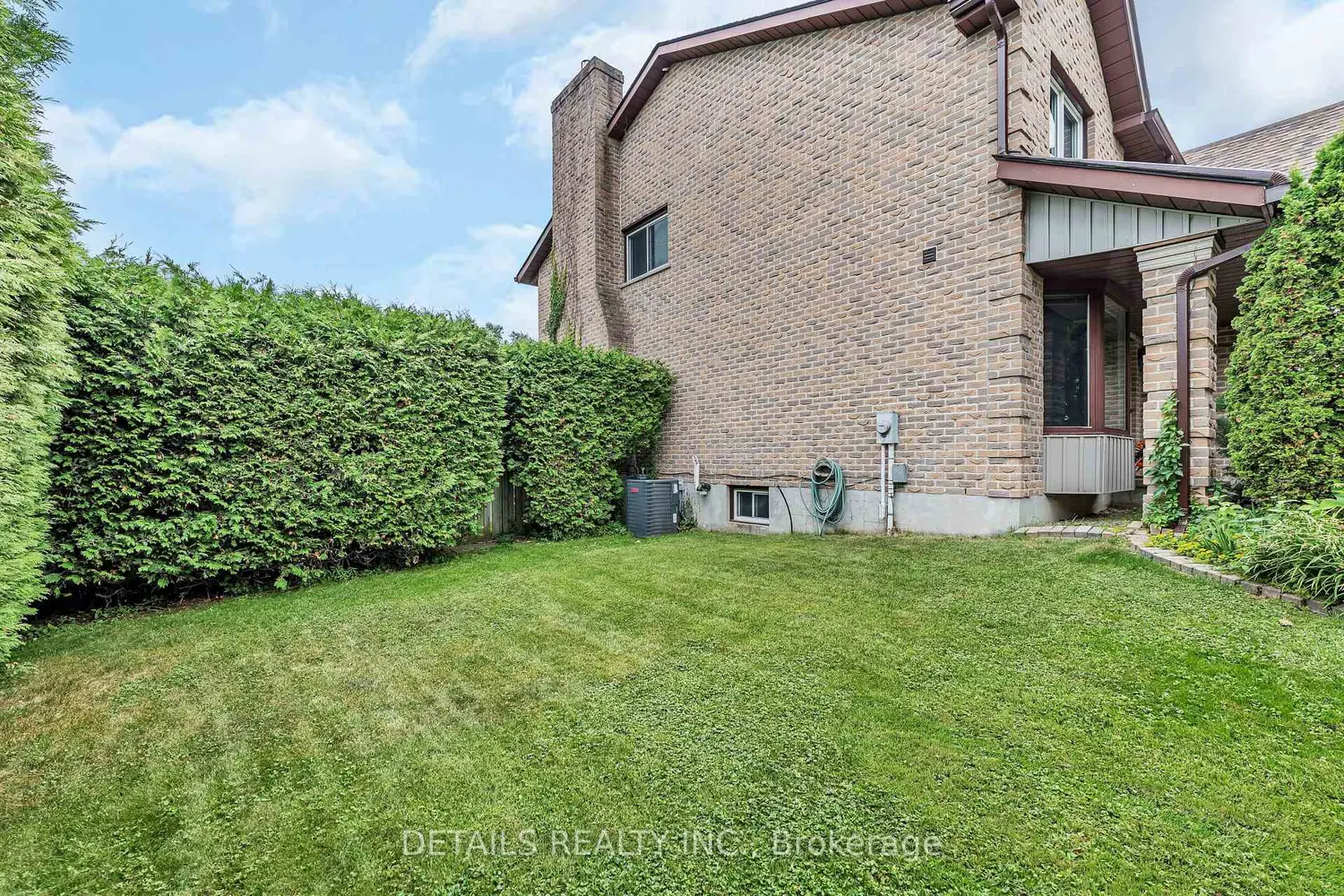 Additional image 15 of 1020 Ambleside Crescent