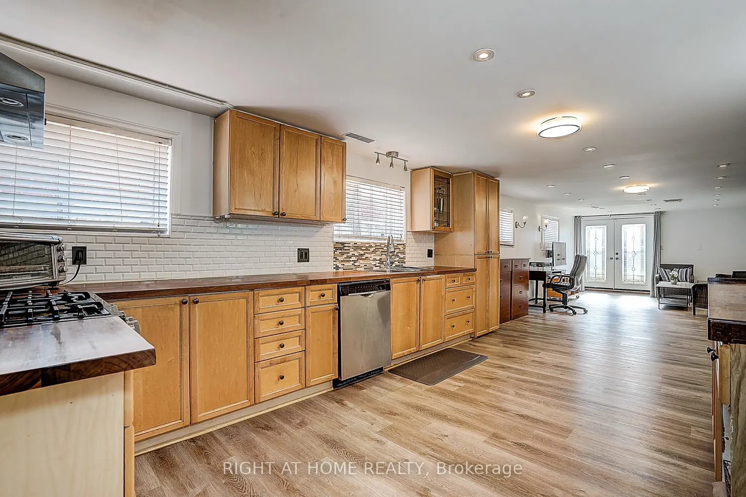 Additional image 17 of 42 Franel Crescent