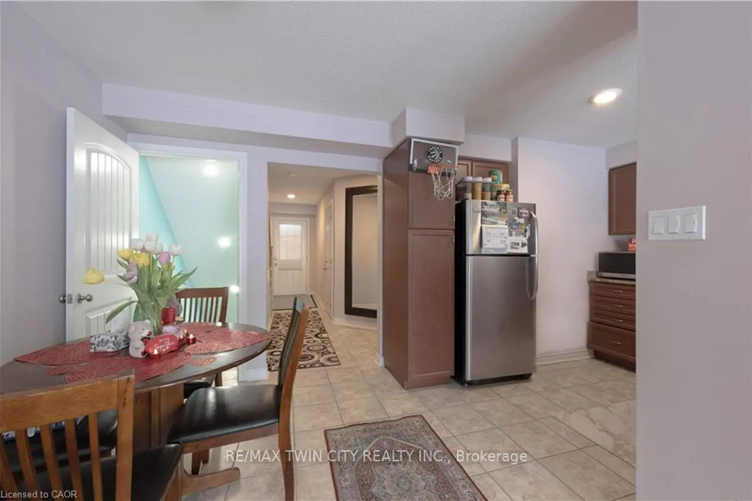 Additional image 10 of 535 Margaret Street 74