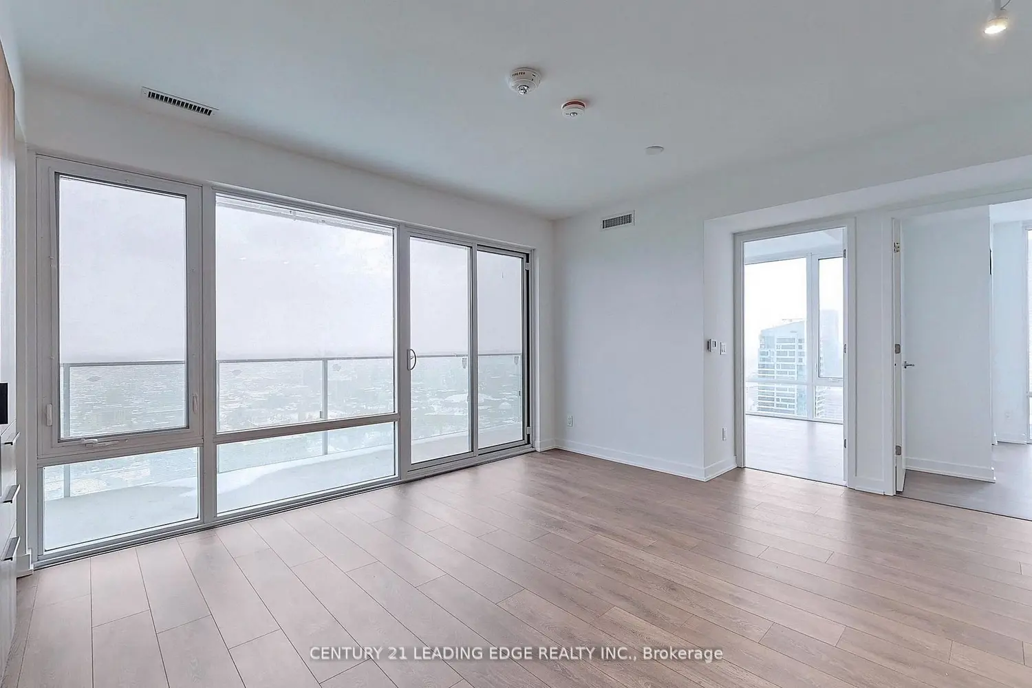 Additional image 2 of 501 Yonge Street 5102