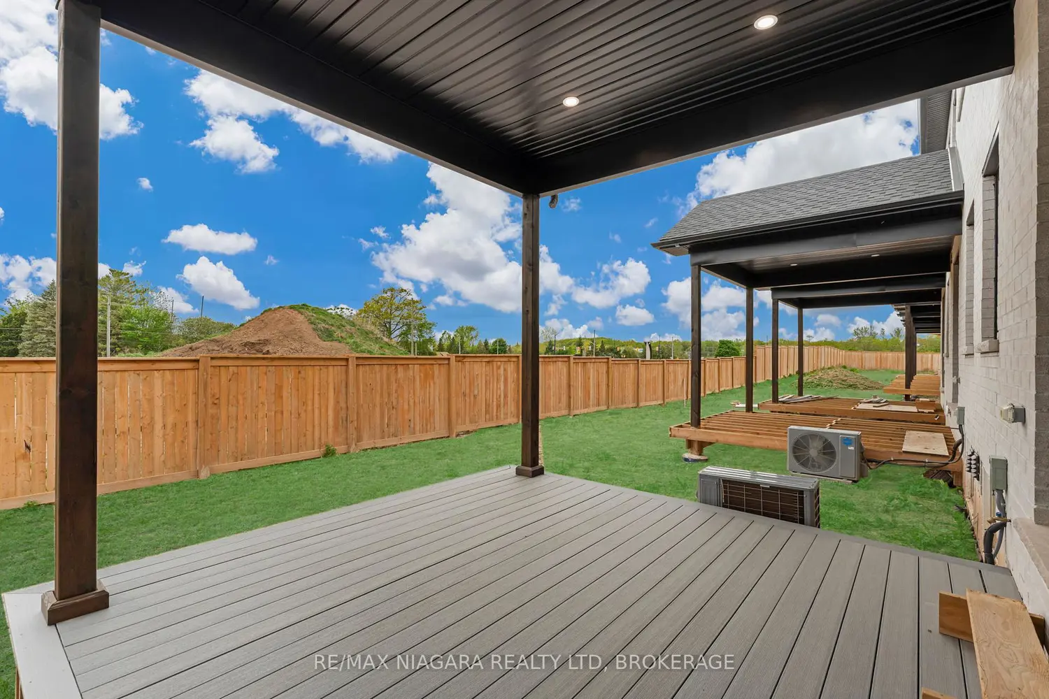 Additional image 18 of 6204 Curlin Crescent