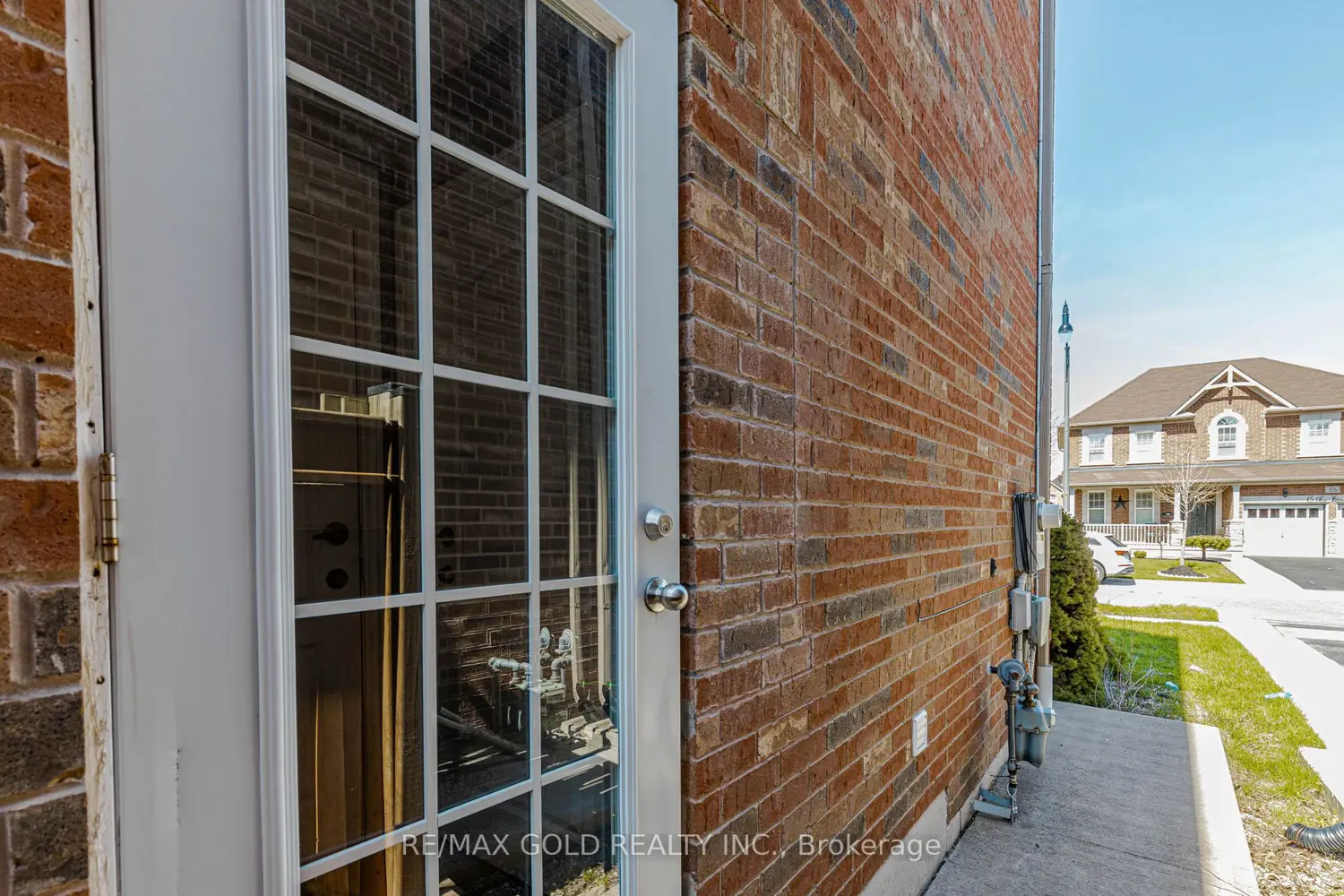 Additional image 11 of 26 Pine Island Way