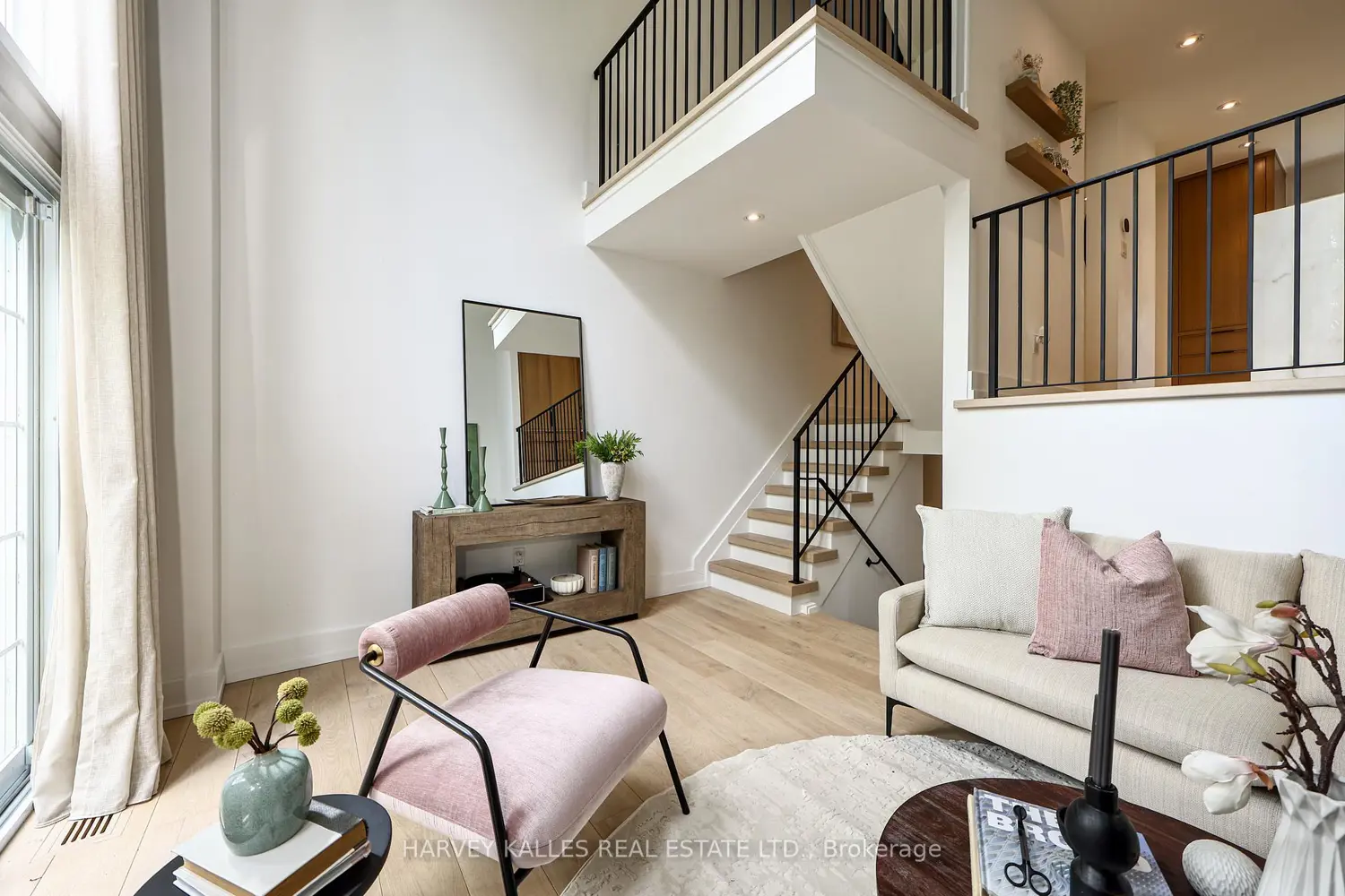 Additional image 7 of 240 Broadway Avenue 22