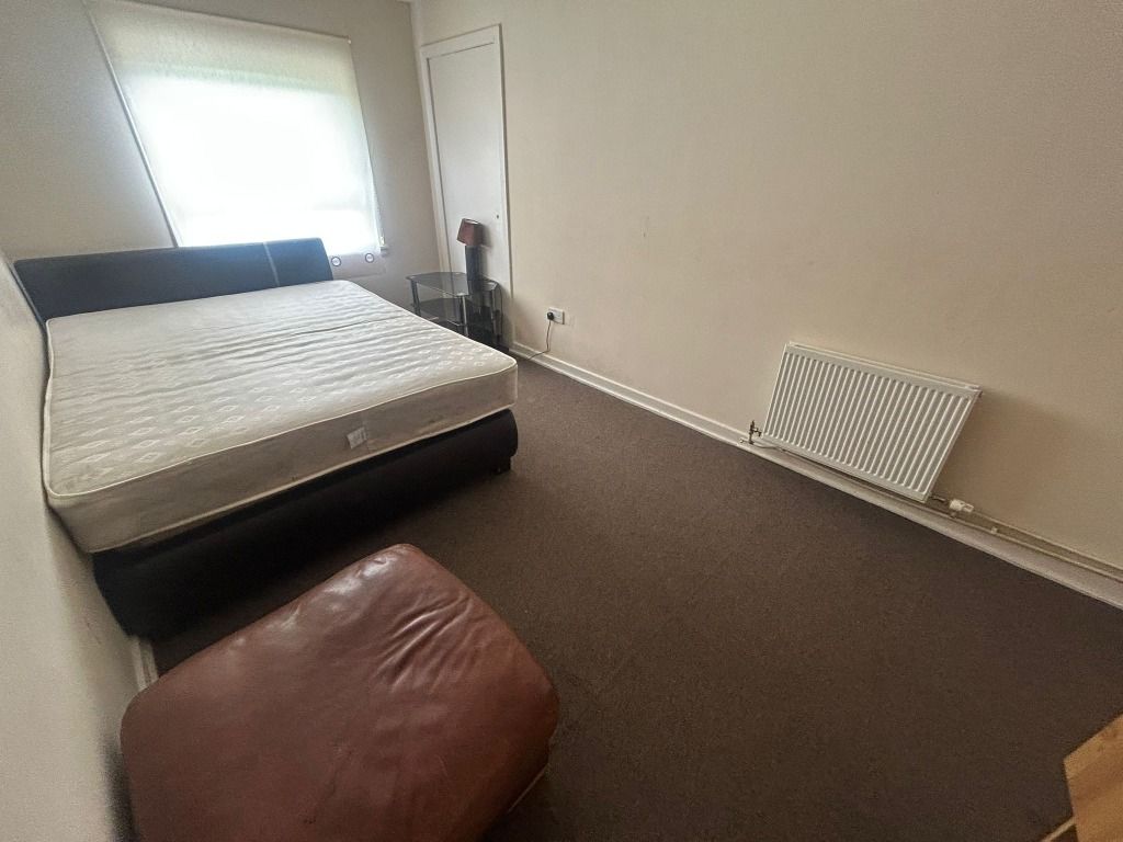 Additional image 15 of 4 bed flat to rentChapelle Crescent, Tillicoultry, Clackmannanshire FK13