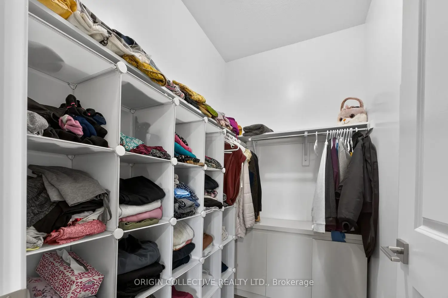 Additional image 11 of 550 Grey Street 10