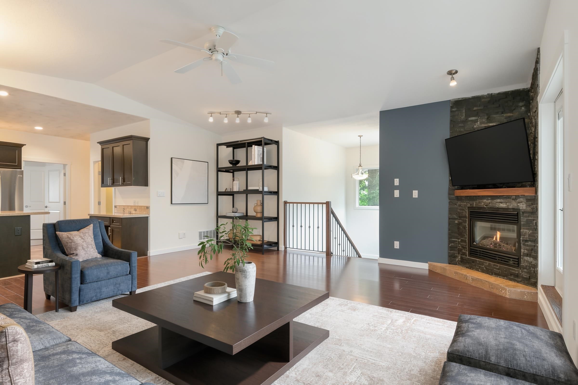 Additional image 3 of 34028 Walnut Avenue, Abbotsford, BC, V2S 2S5