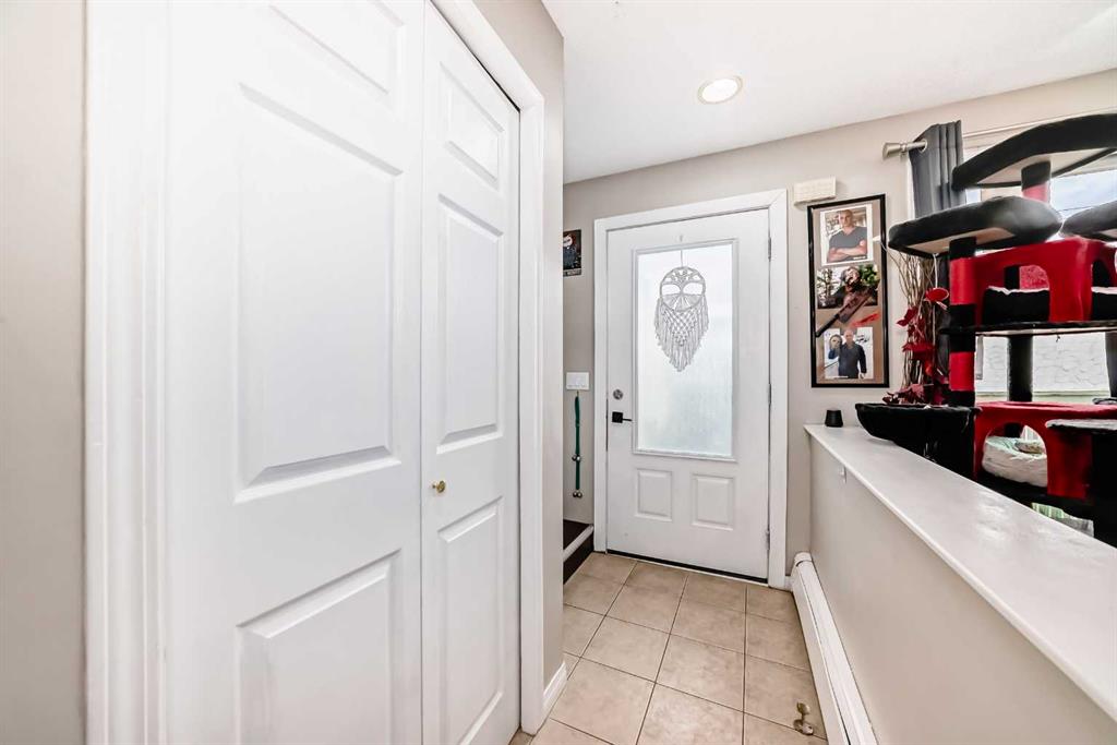 Additional image 4 of 1-6-8 Huntley Close NE, Calgary, AB, T2K4Z3