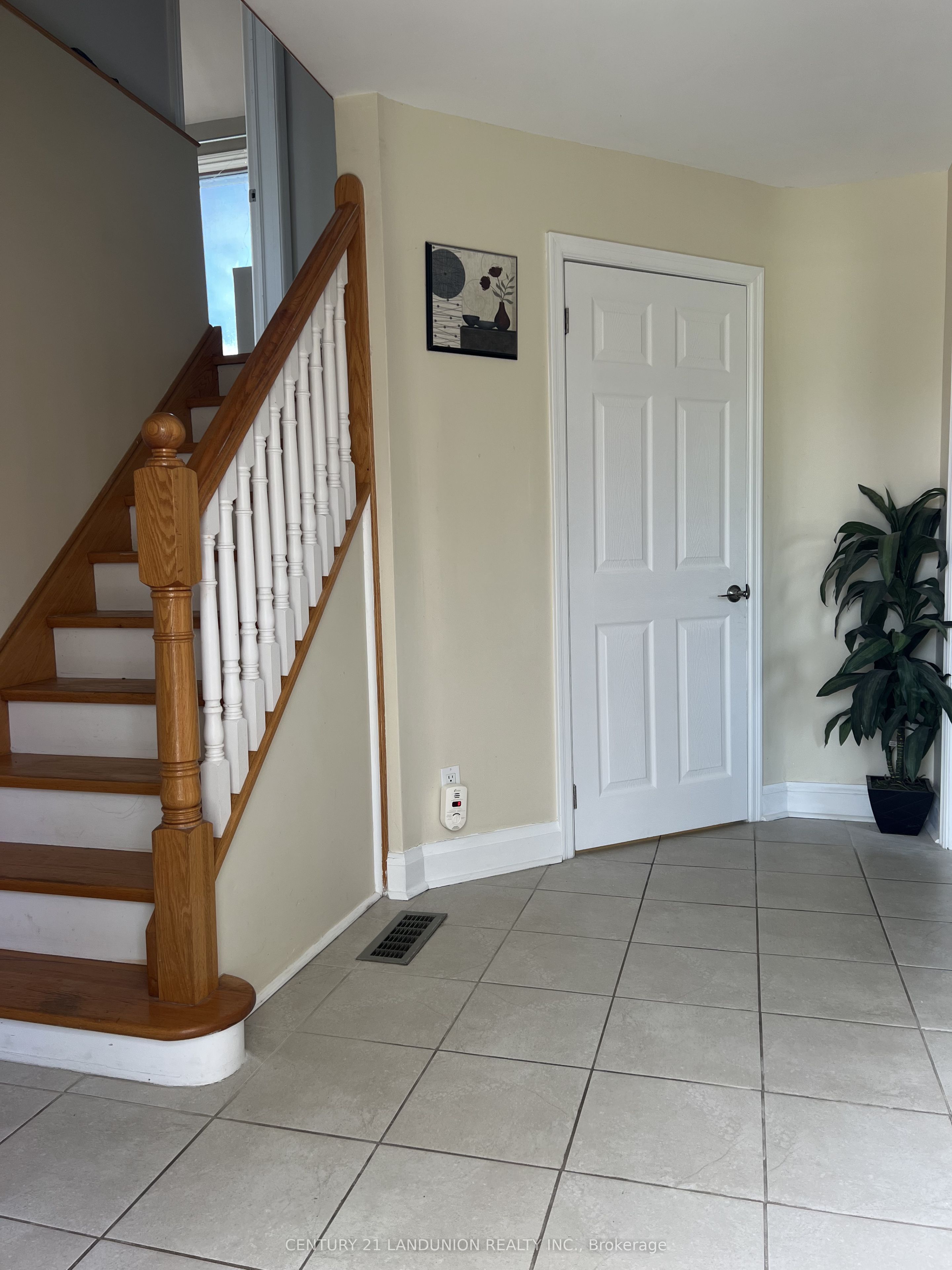 Additional image 4 of 34 Grassmere Court, Oshawa, ON, L1H 3X4
