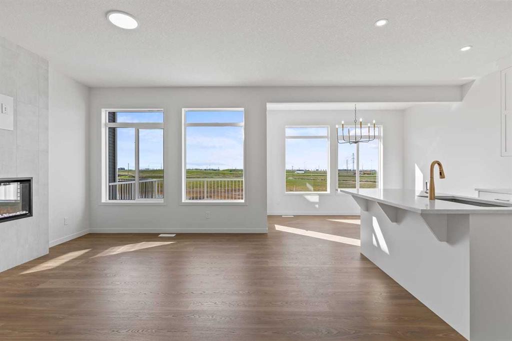 Additional image 6 of 131 Corner Glen Grove NE, Calgary, AB, T3N 2S3