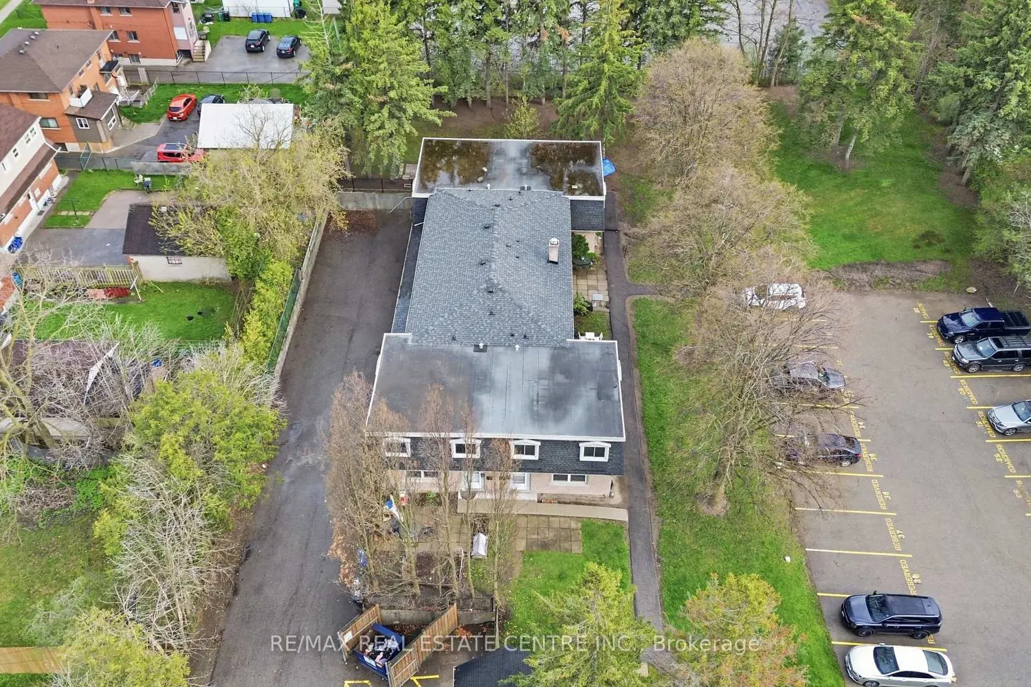 Additional image 13 of 76 Borden Parkway 10