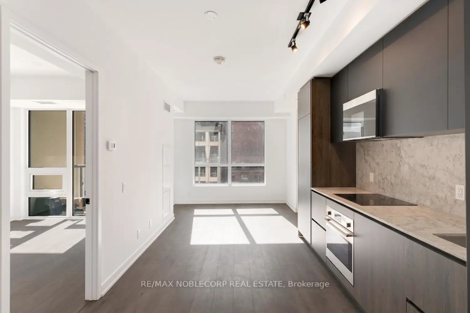 Additional image 7 of 108 Peter Street 712