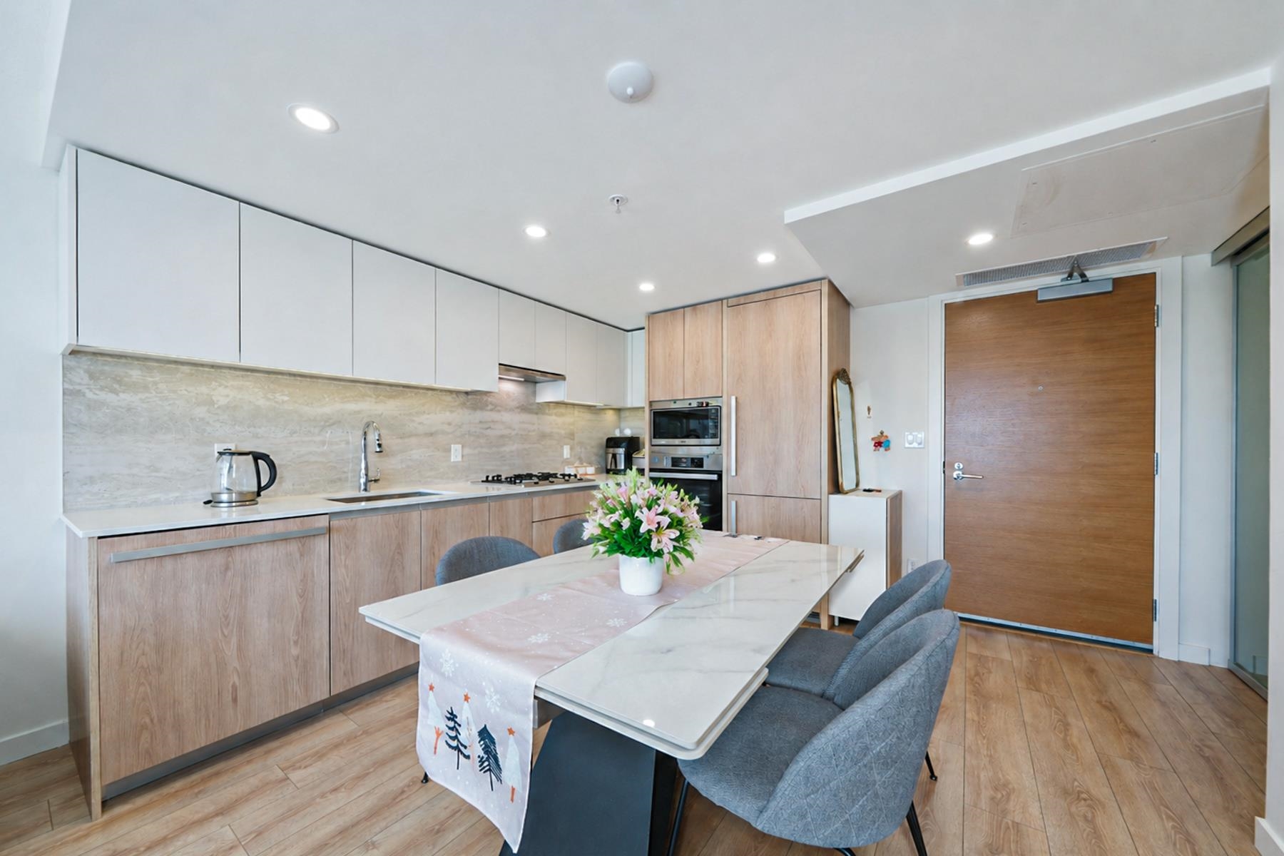Additional image 3 of 1202-8111 Park Road, Richmond, BC, V6Y 0M2