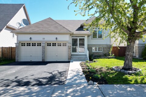 Additional image 8 of 19 Grand Poplar Lane, Wasaga Beach, ON, L9Z 0C7