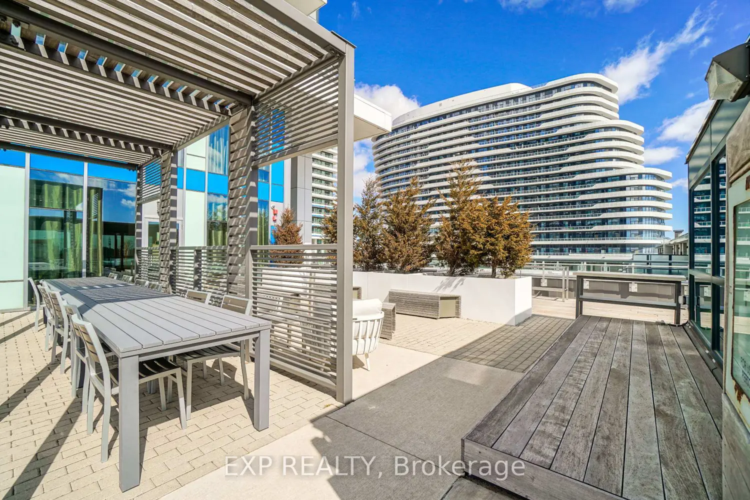 Additional image 16 of 2560 Eglinton Avenue 2508