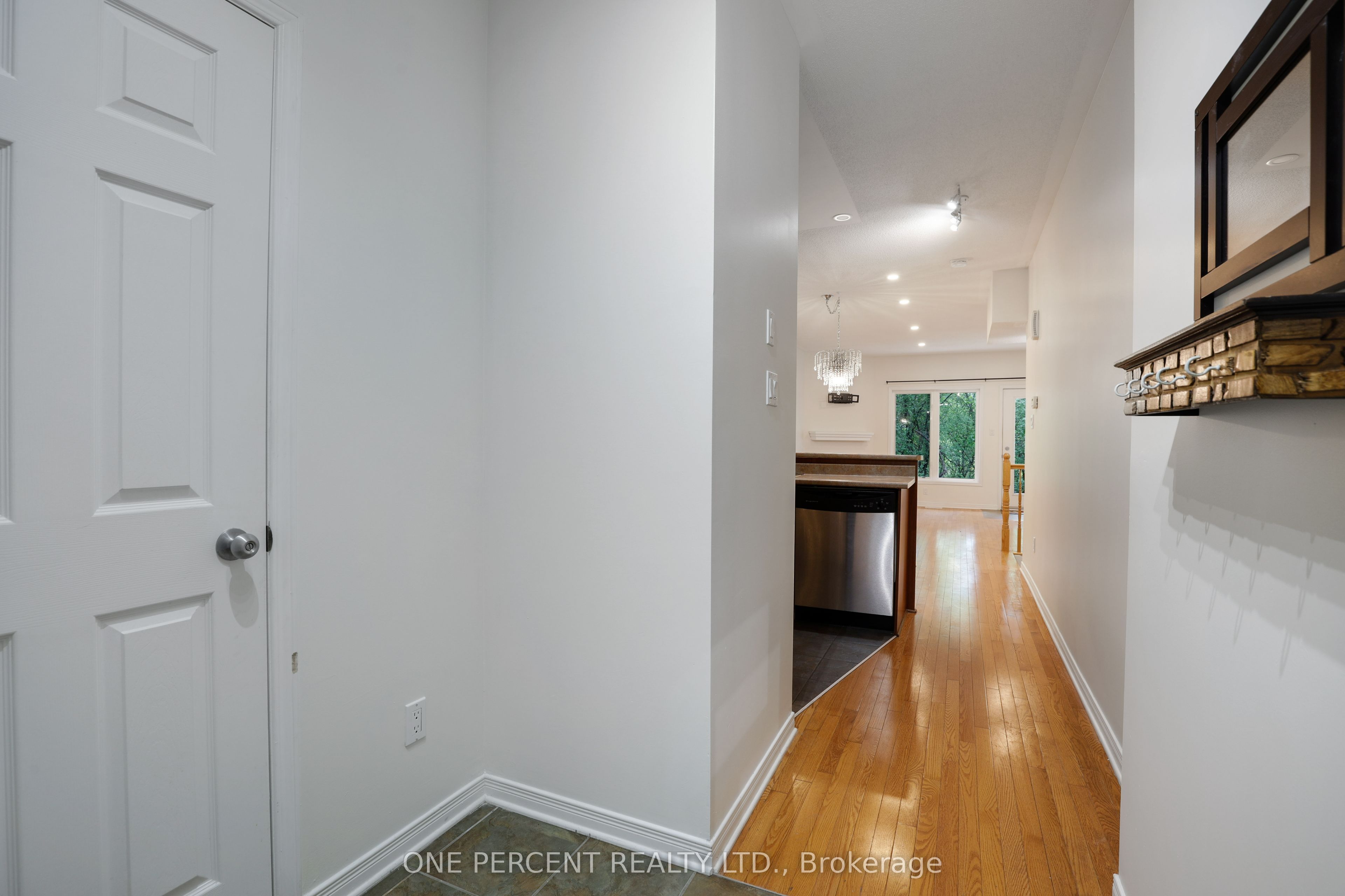 Additional image 5 of 13-1048 Redtail Private, Ottawa, ON, K1J 0A9