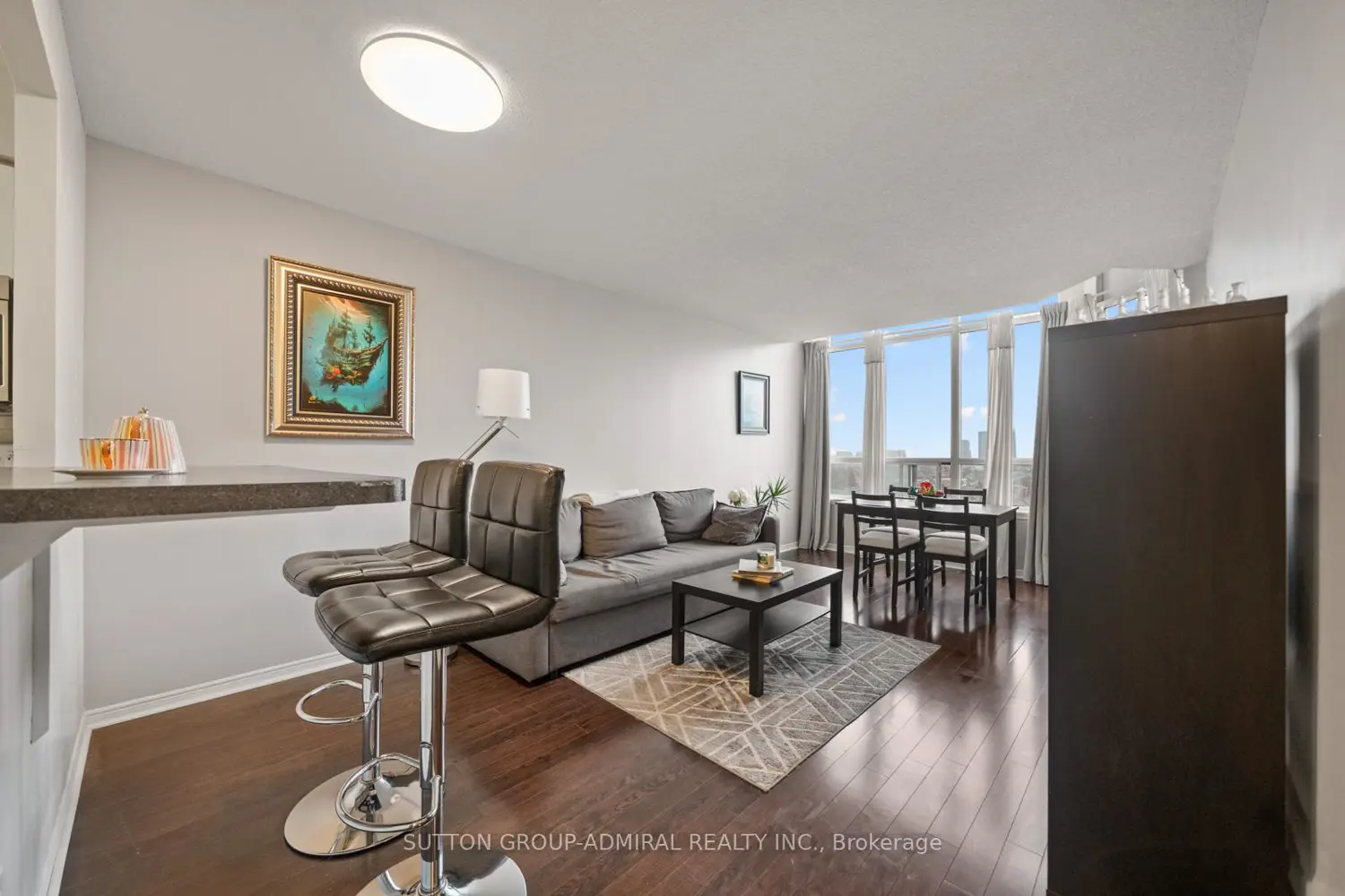 81 Townsgate Drive 1103