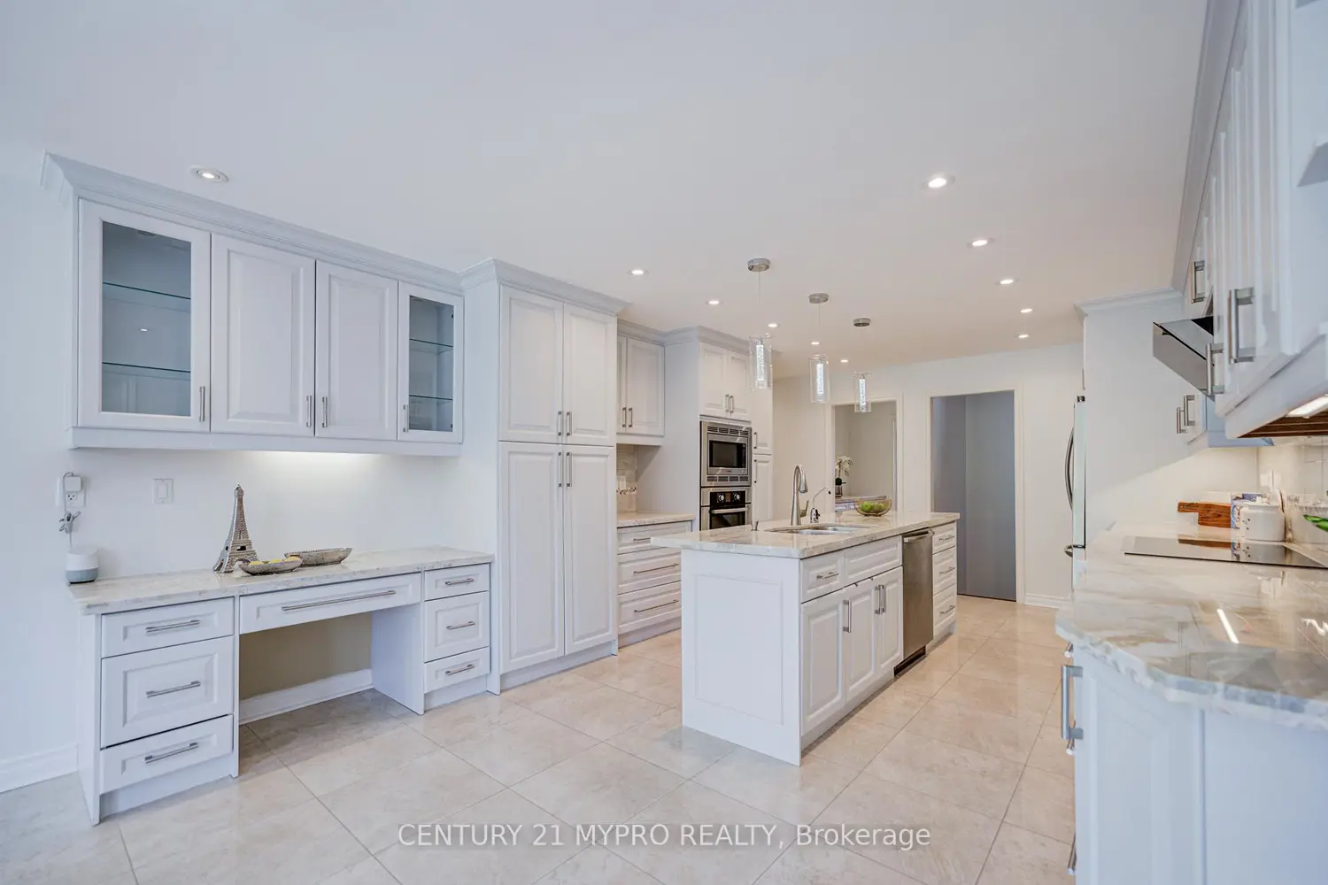 Additional image 8 of 22 Ardwold Gate