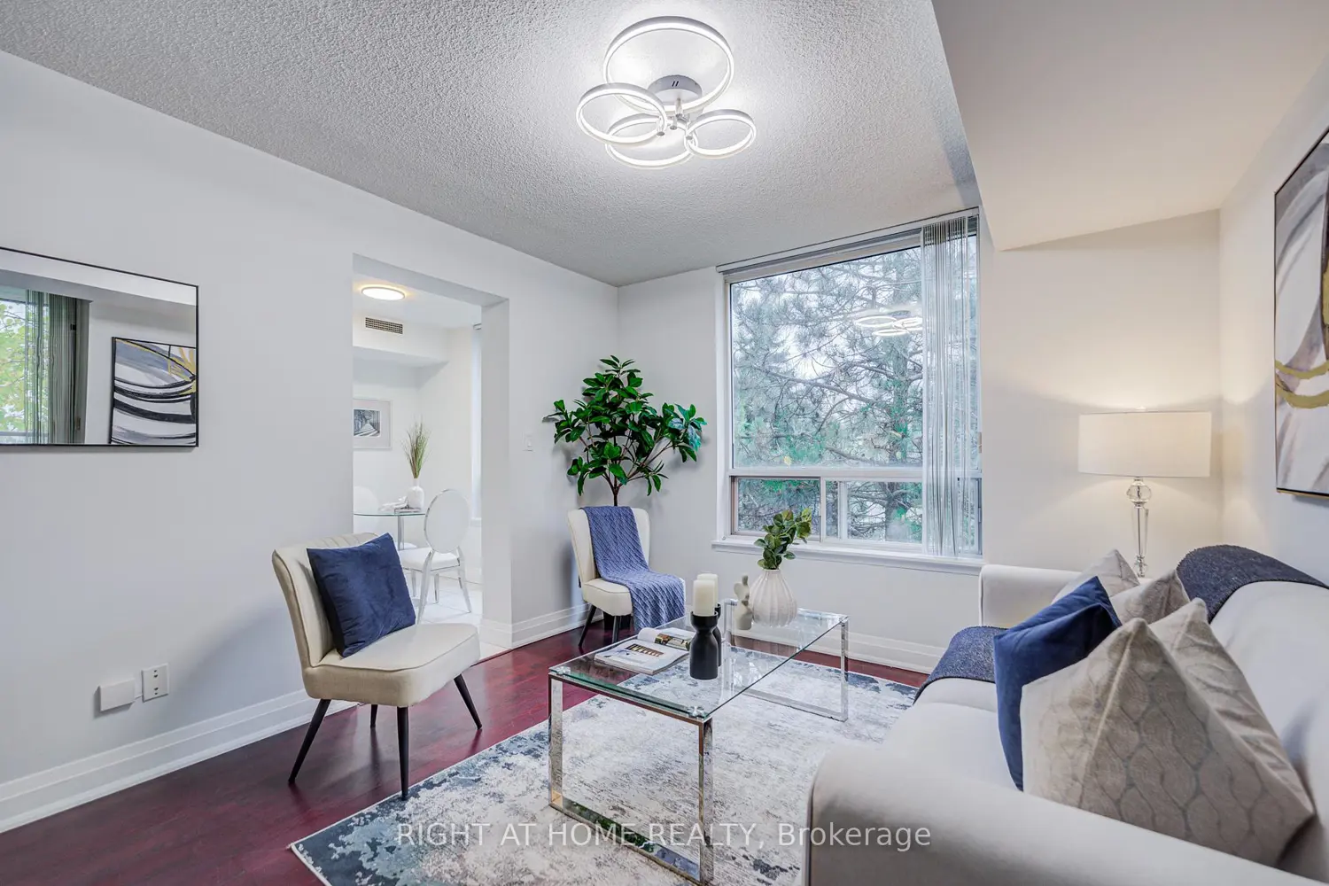 Additional image 5 of 35 Empress Avenue 207