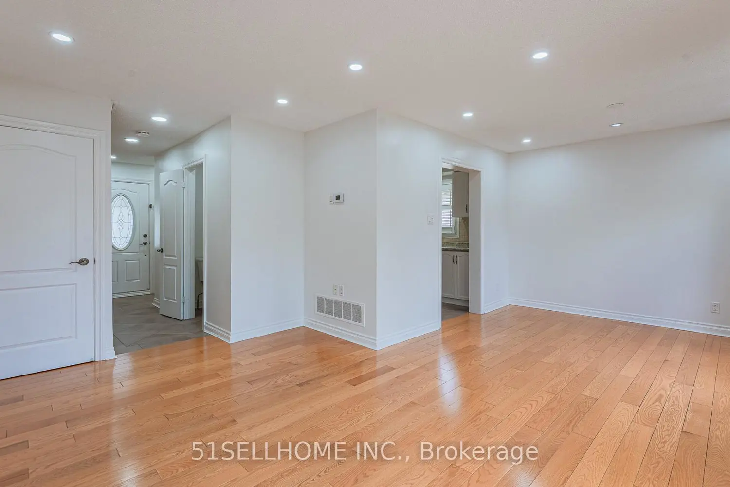 Additional image 7 of 846 Savoy Crescent