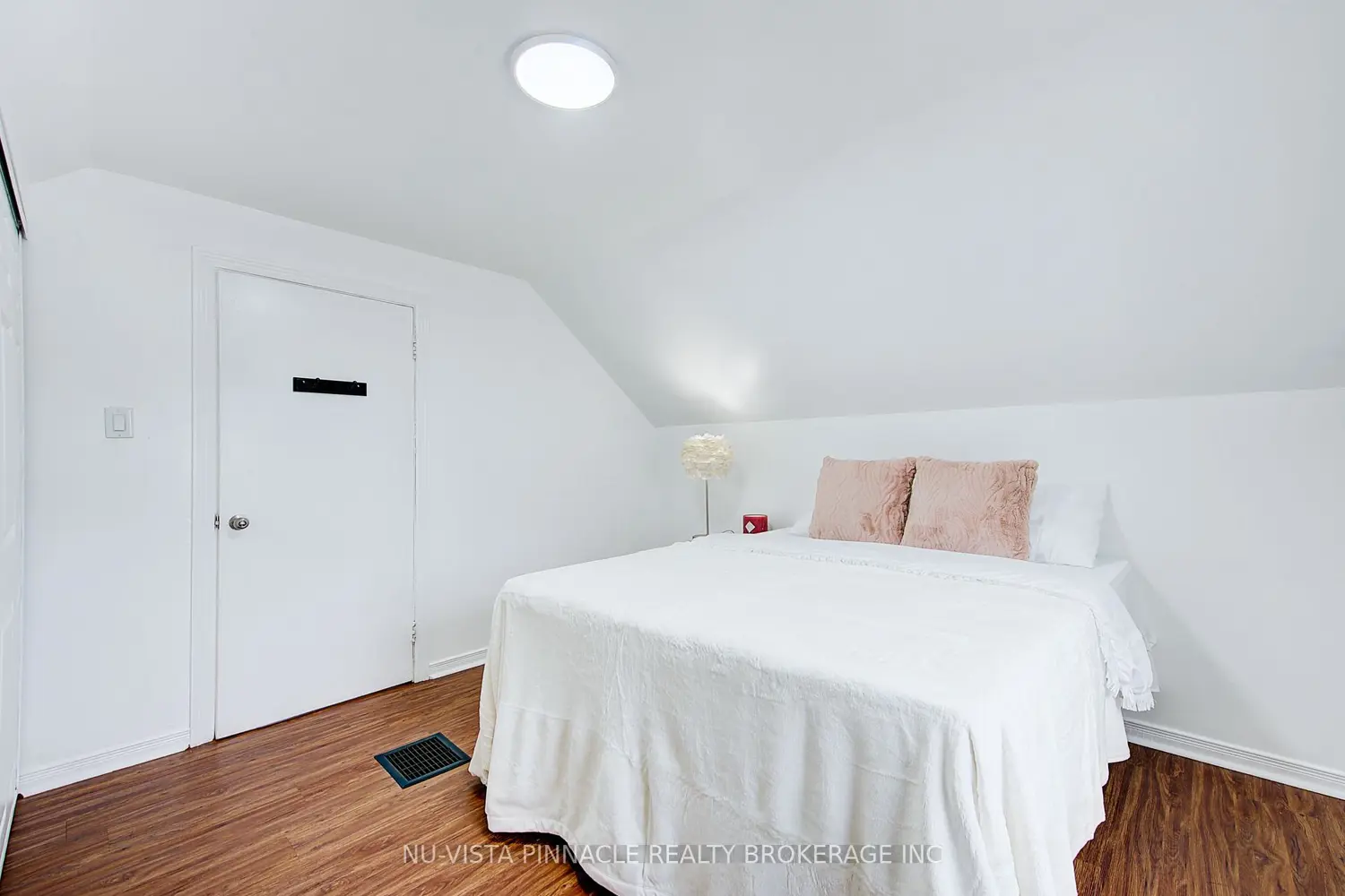 Additional image 13 of 1243 Landor Street