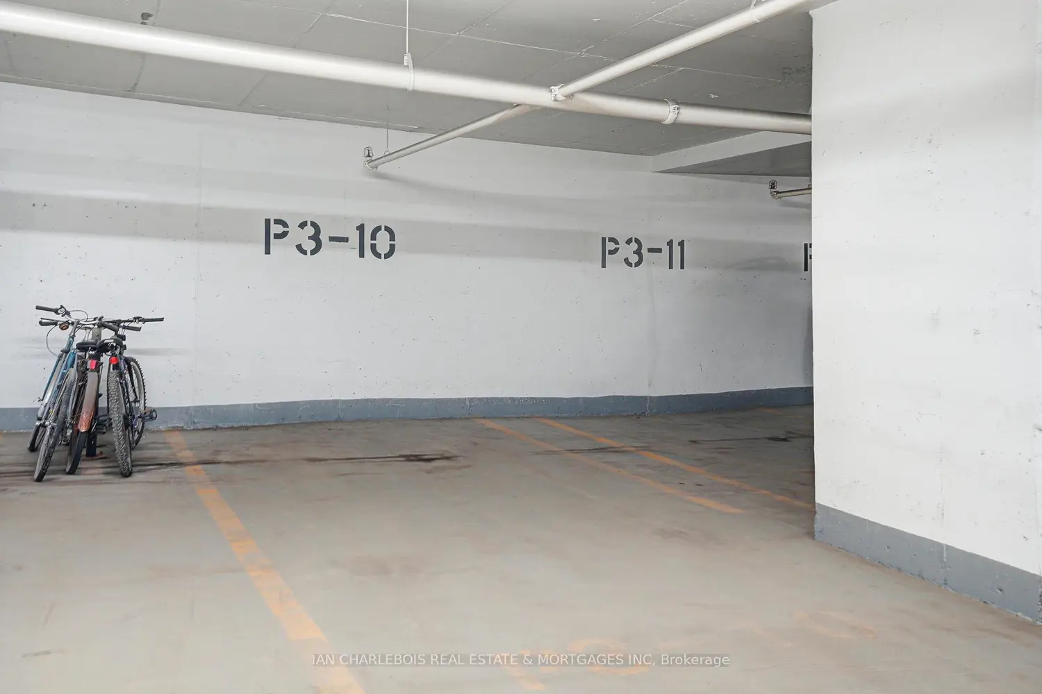 Additional image 16 of 255 Bay Street 1701